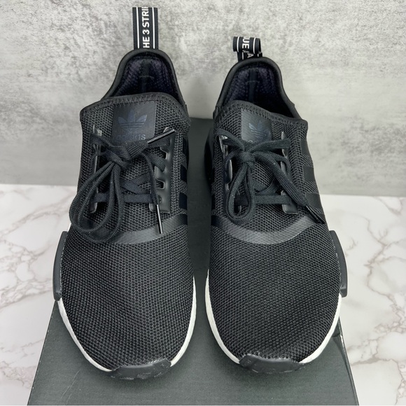 Adidas NMD R1 - Picture 10 of 16